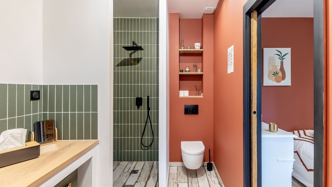 Photo of Bathroom in Velleron