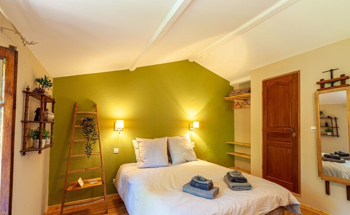 Photo of Bedroom in Saint-Cesaire-de-Gauzignan