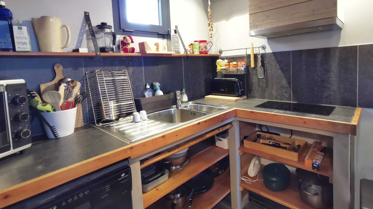 Photo of Kitchen in Faucon-de-Barcelonnette