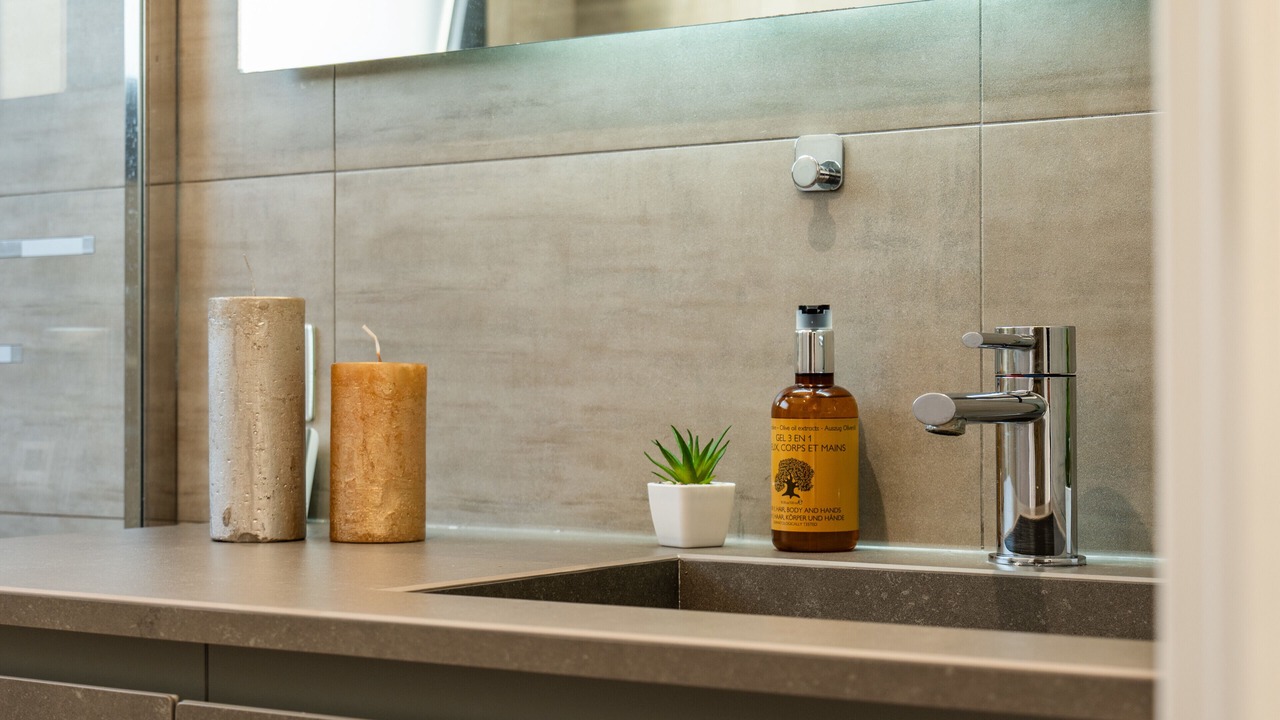 Photo of Bathroom in Biot