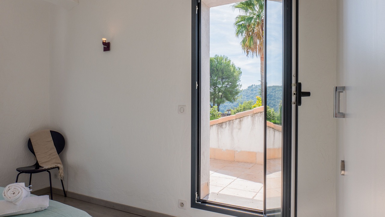 Photo of Bedroom in Biot