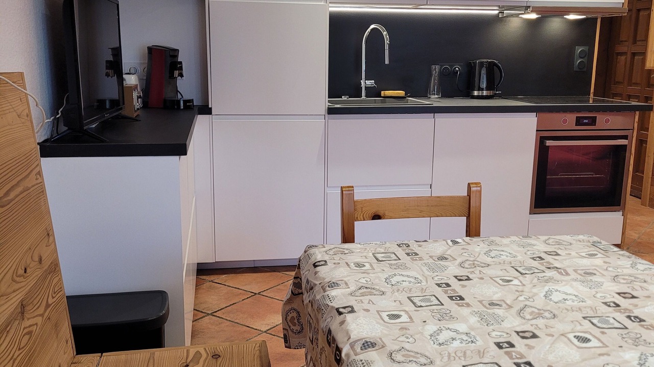 Photo of Kitchen in Montgenevre