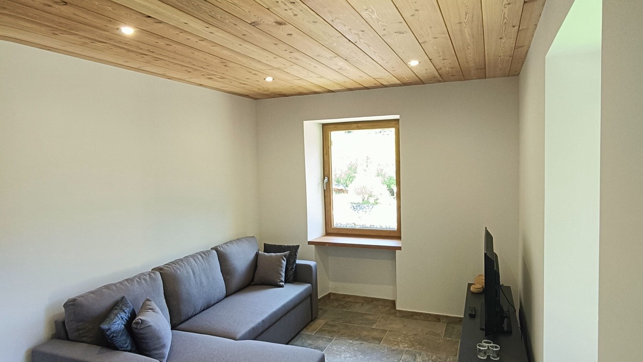 Photo of Livingroom in Cervieres