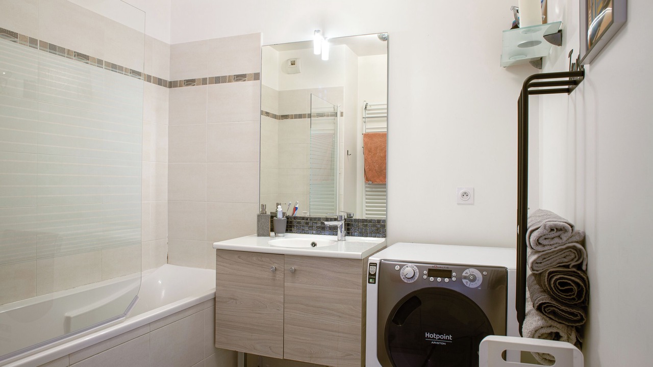 Photo of Bathroom in Les Baumettes