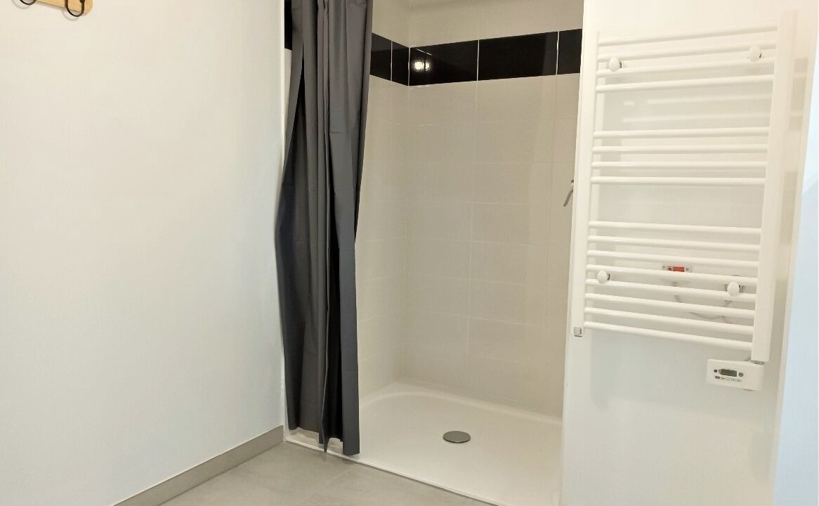 Photo of Bathroom in Raphele-les-Arles