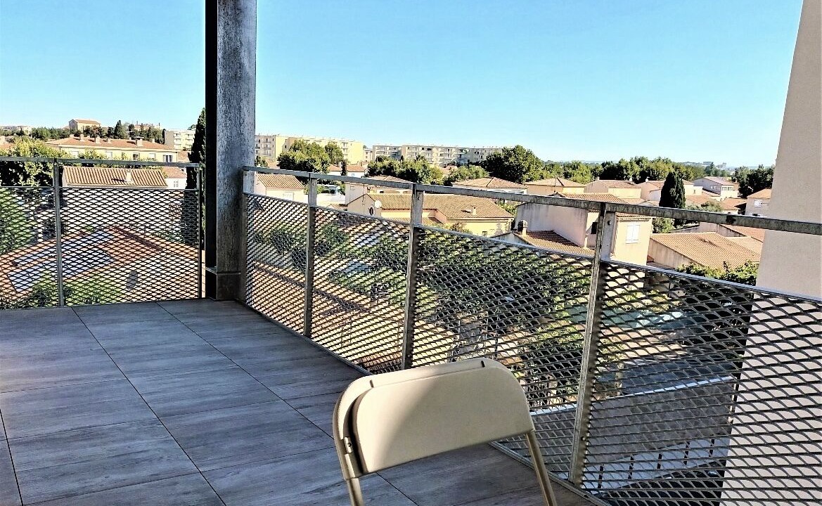 Photo of Patio Balcony in Raphele-les-Arles