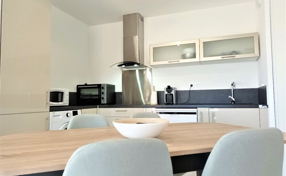 Photo of Kitchen in Raphele-les-Arles
