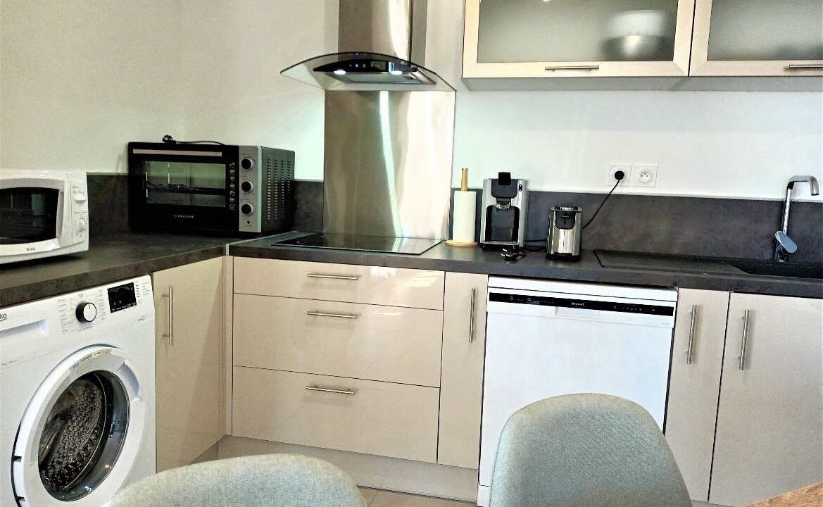Photo of Kitchen in Raphele-les-Arles