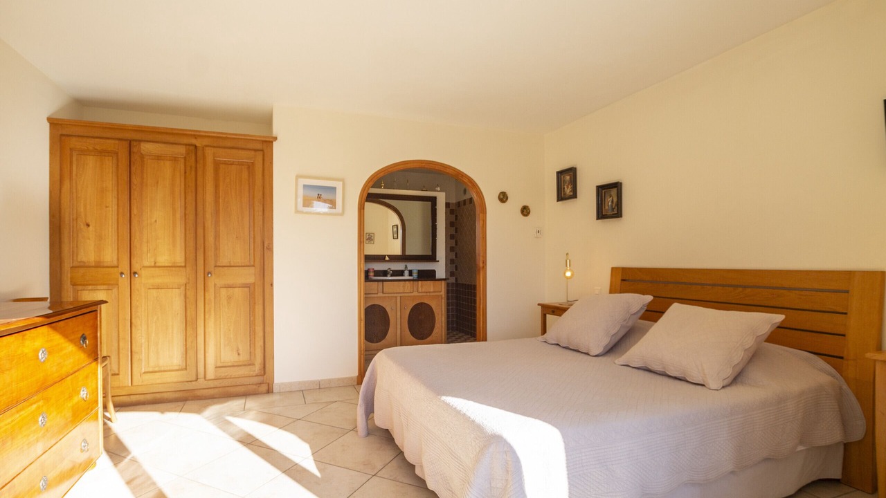 Photo of Bedroom in St.-Remy-de-Provence