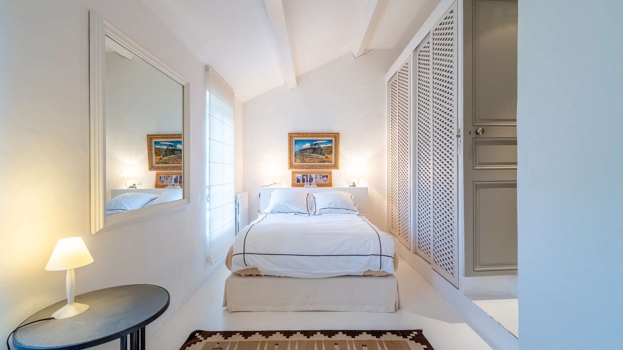 Photo of Bedroom in Lambesc
