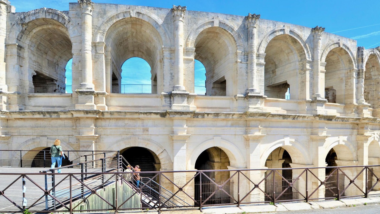Photo of Others in Arles