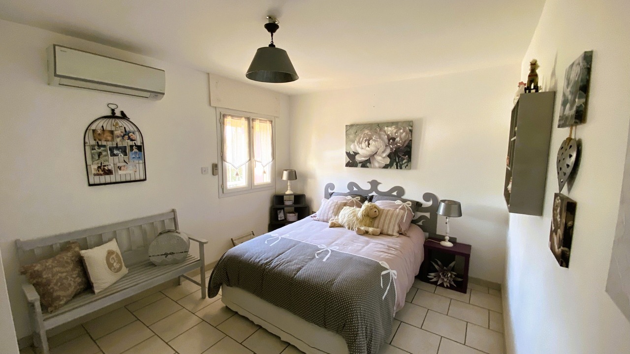 Photo of Bedroom in La Cadiere-d'Azur