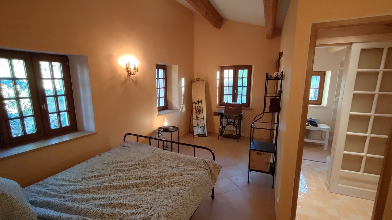 Photo of Bedroom in Sillans-la Cascade