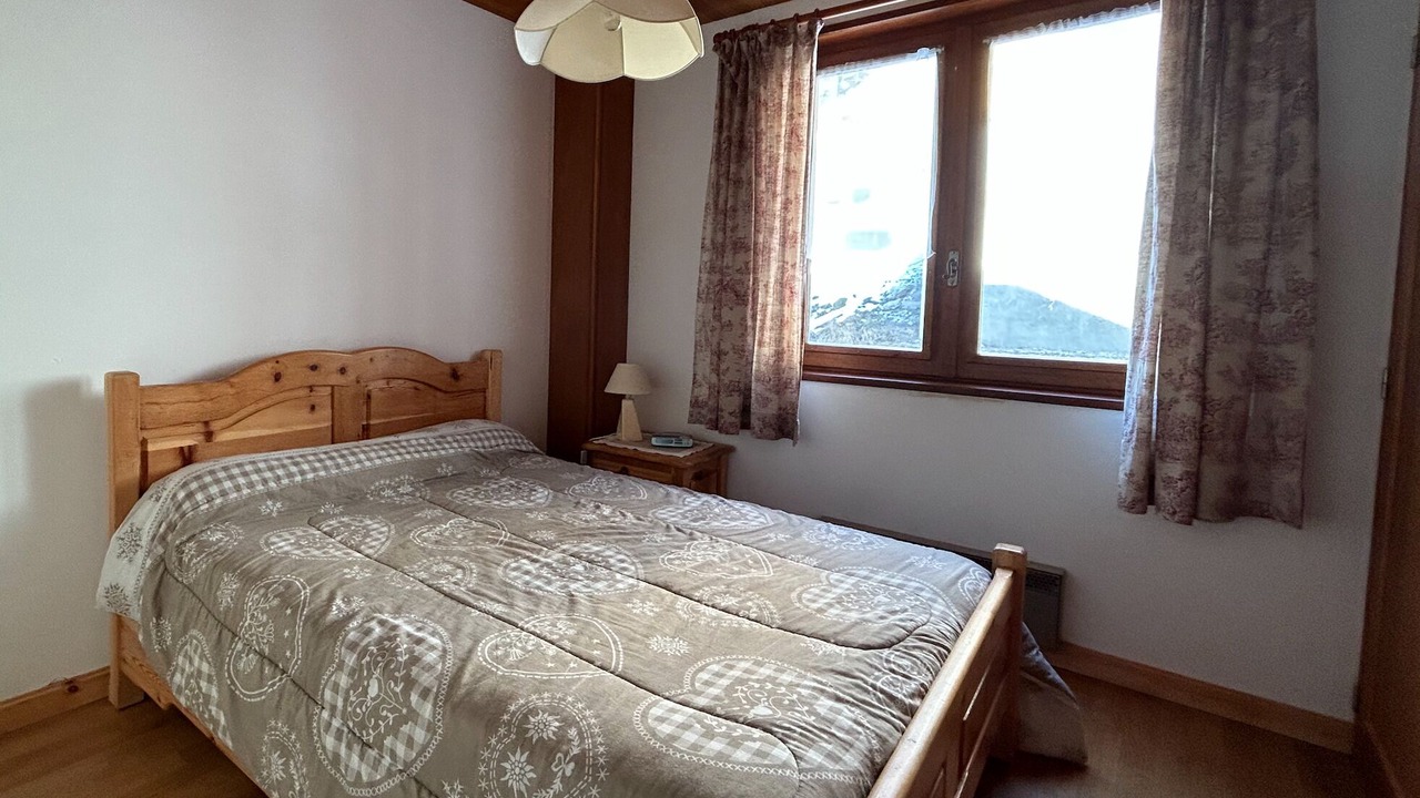 Photo of Bedroom in Vars