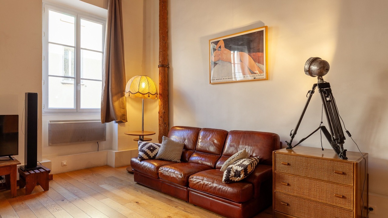 Photo of Livingroom in Opera