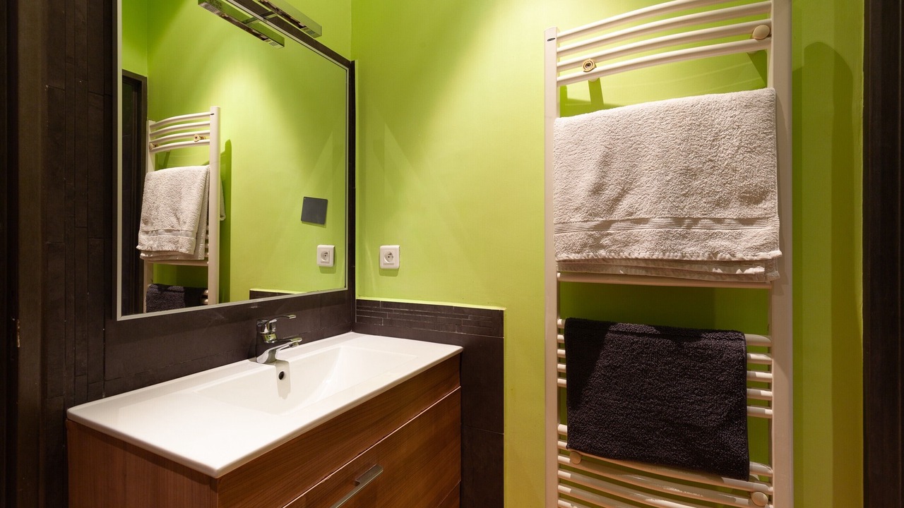 Photo of Bathroom in Opera