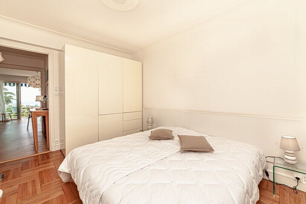 Photo of Bedroom in Saint-Laurent-du-Var
