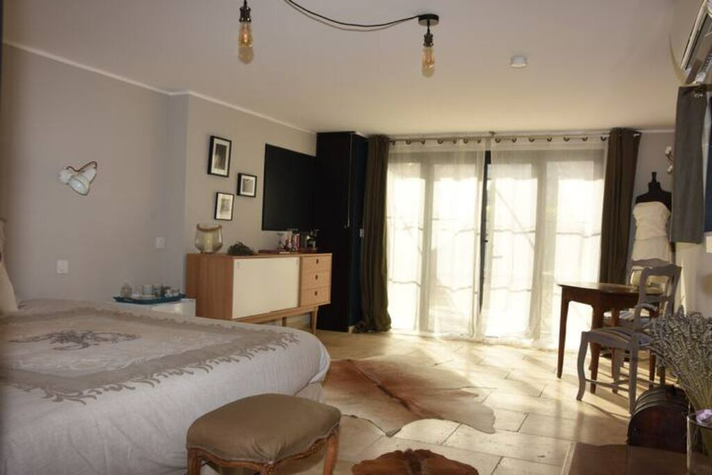 Photo of Bedroom in Orgon