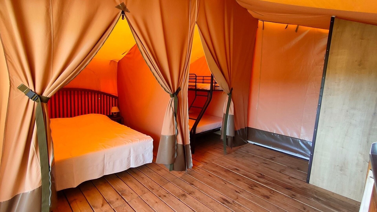 Photo of Bedroom in Saint-Mitre-les-Remparts