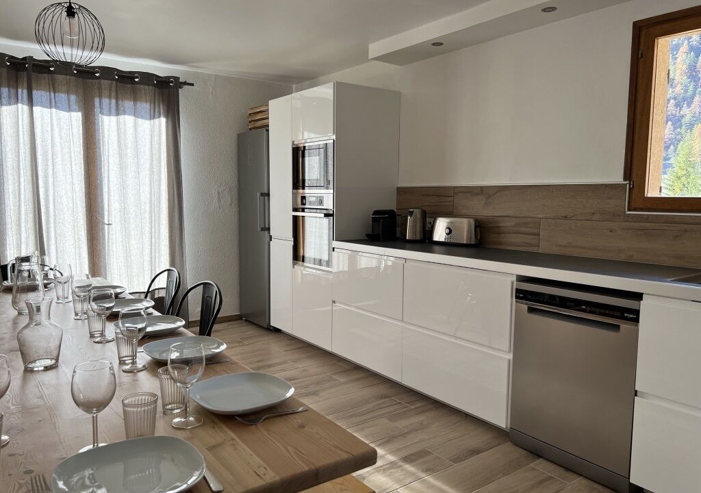Photo of Kitchen in Pelvoux