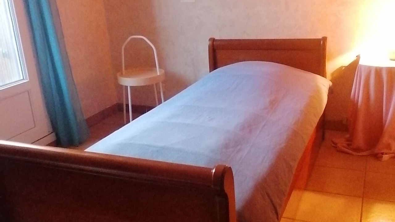 Photo of Bedroom in Montmeyan