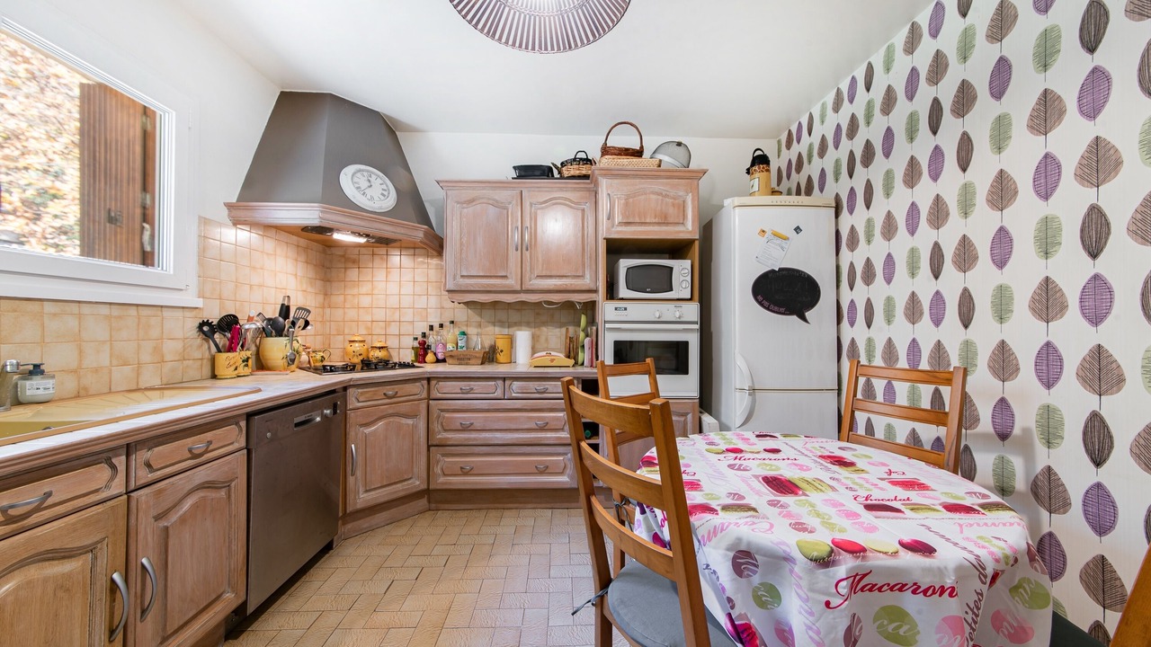 Photo of Kitchen in Montmeyan