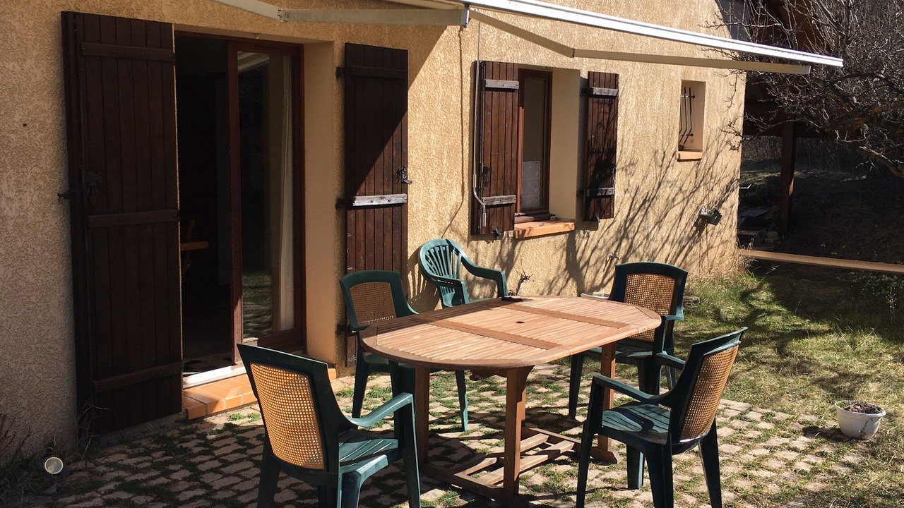 Photo of Outdoor in Enchastrayes
