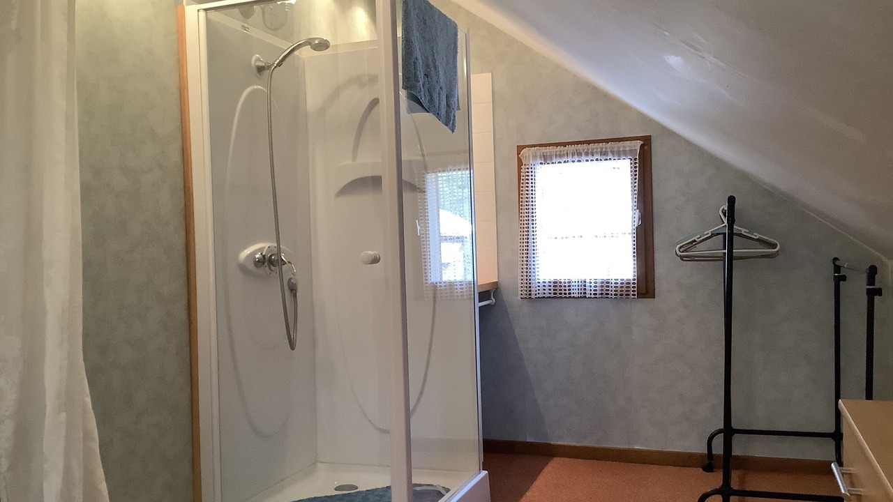 Photo of Bathroom in Enchastrayes