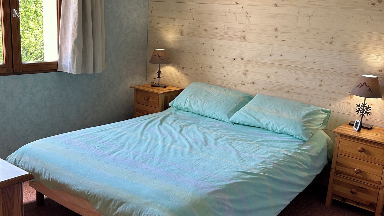 Photo of Bedroom in Enchastrayes