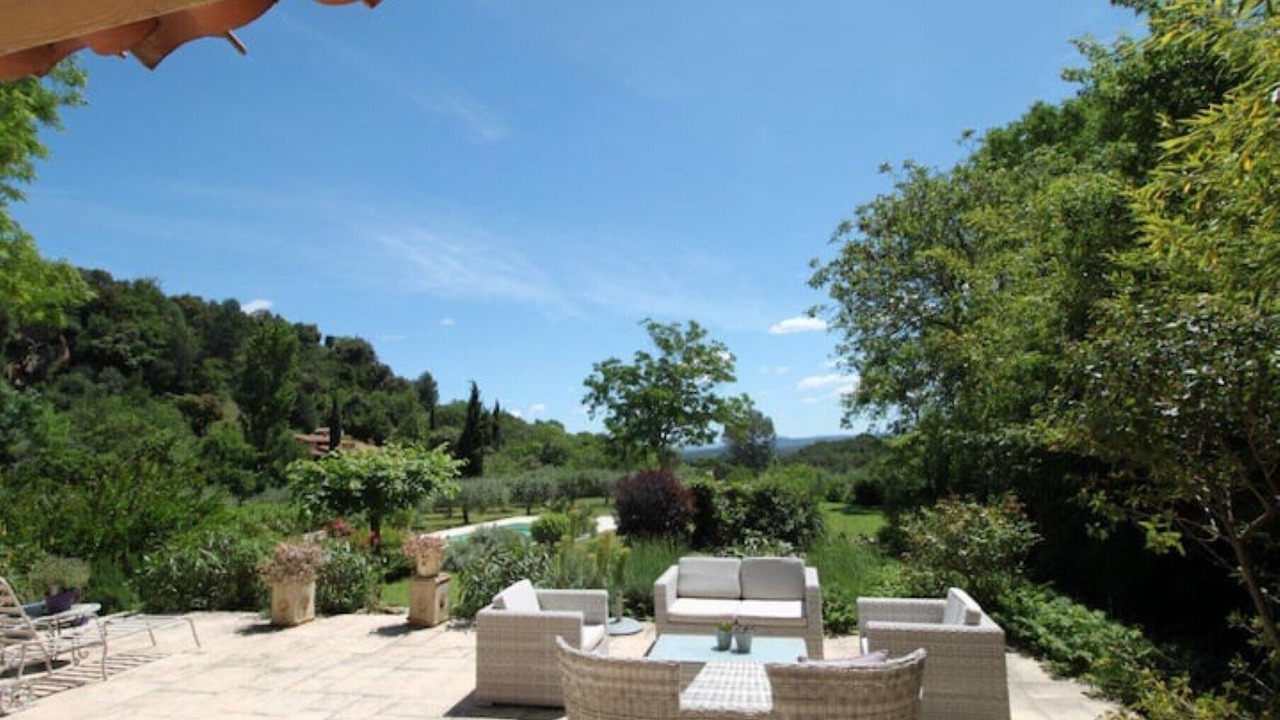 Photo of Patio Balcony in Cotignac