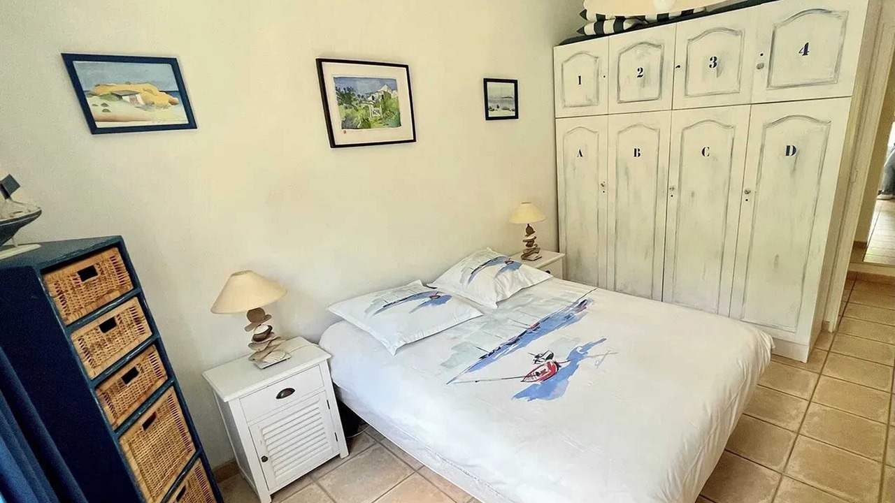 Photo of Bedroom in Fuveau