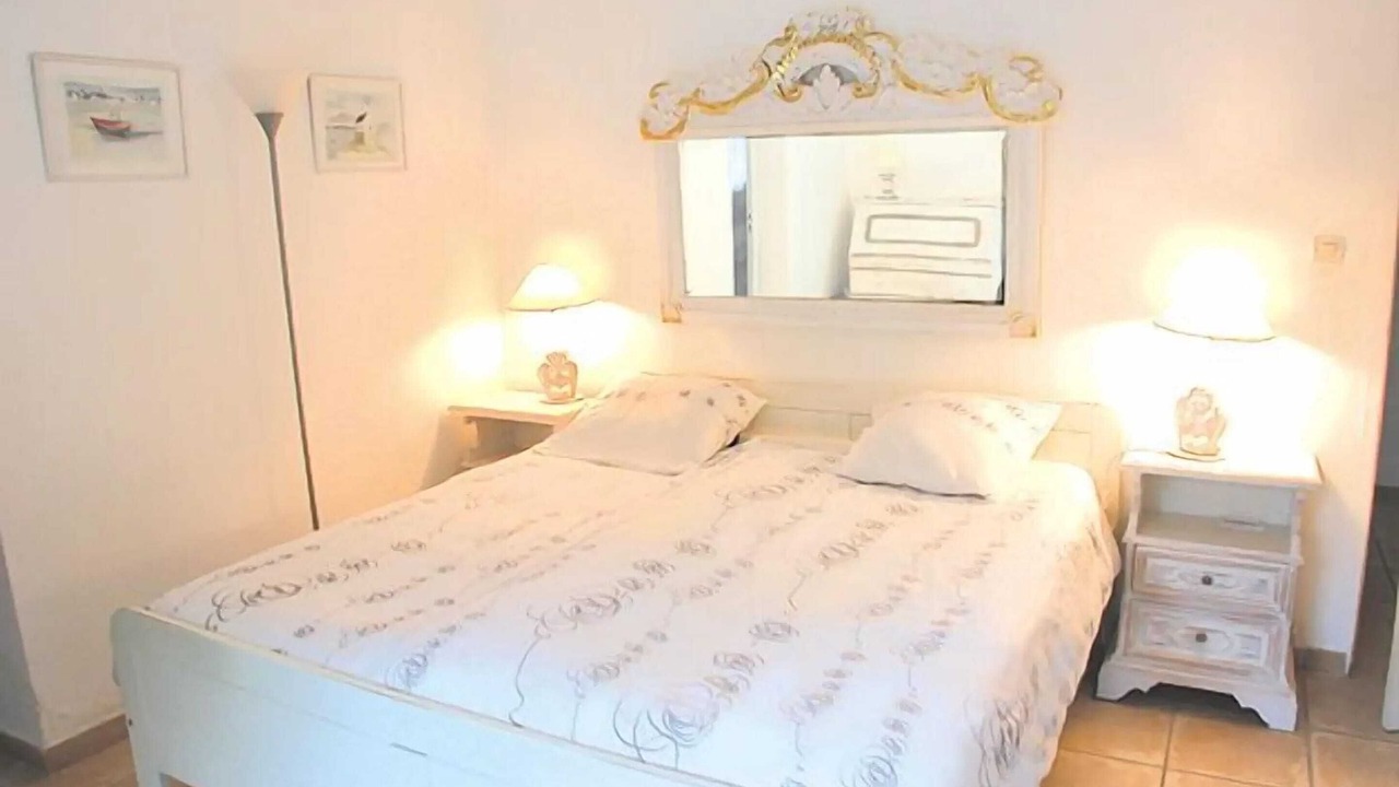 Photo of Bedroom in Fuveau