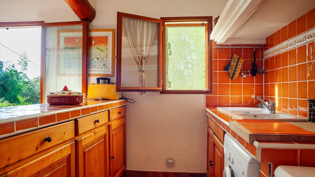 Photo of Kitchen in Ceyreste