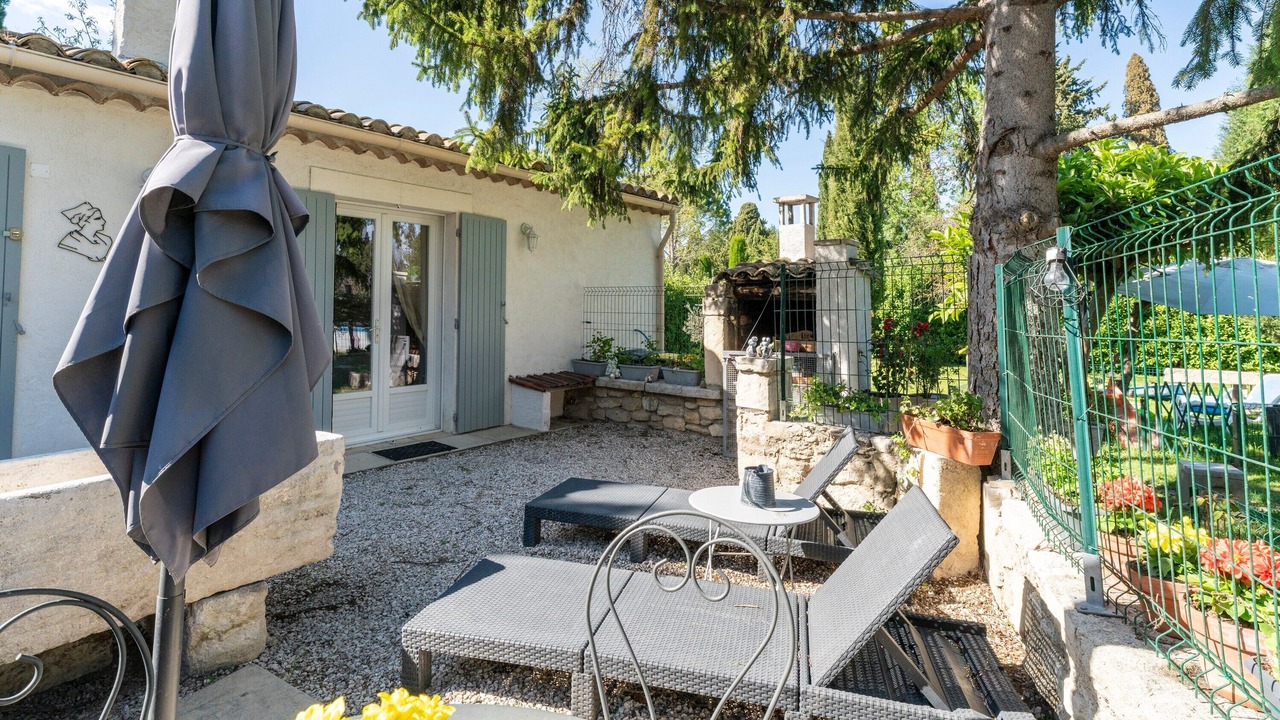 Photo of Patio Balcony in St.-Remy-de-Provence