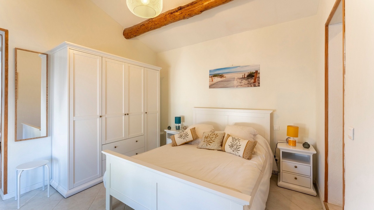 Photo of Bedroom in St.-Remy-de-Provence