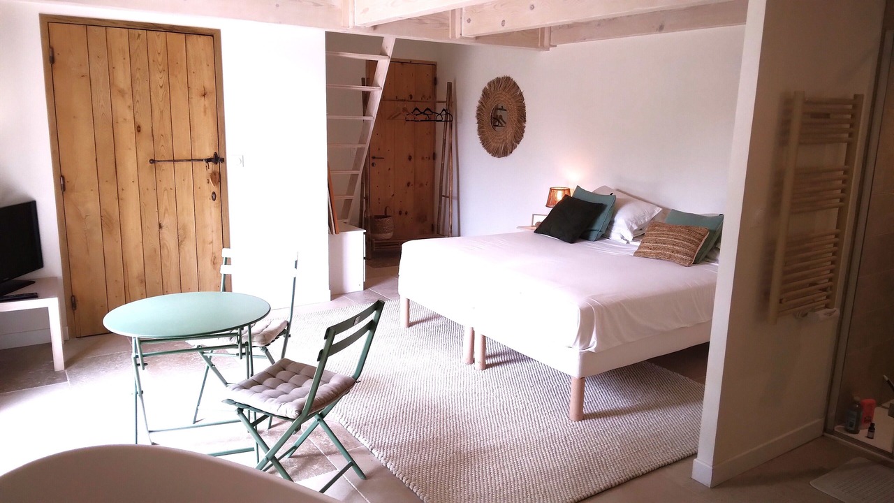 Photo of Bedroom in Les Baux-de-Provence