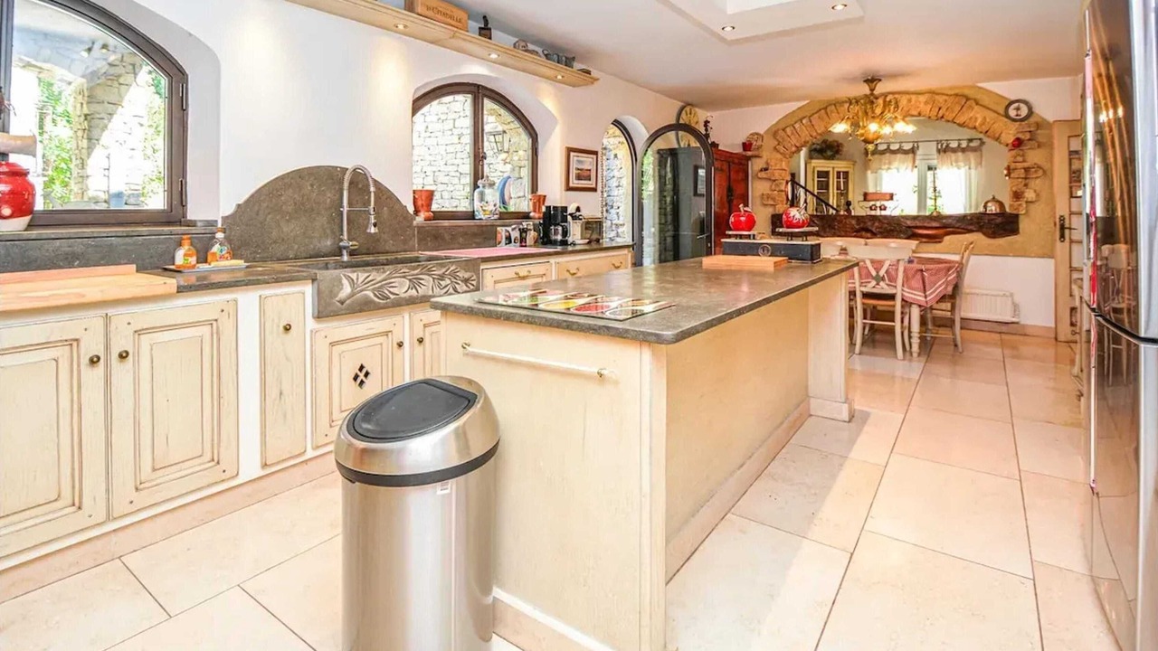 Photo of Kitchen in Orgon