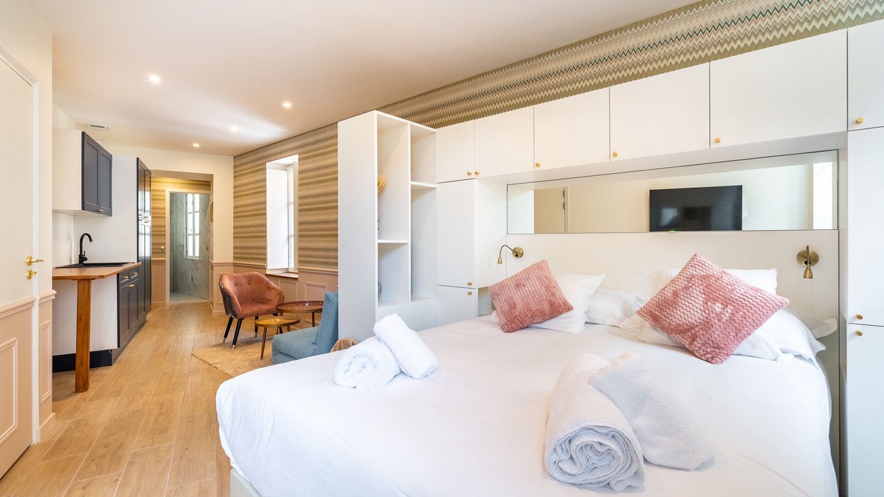 Photo of Bedroom in Salon-de-Provence