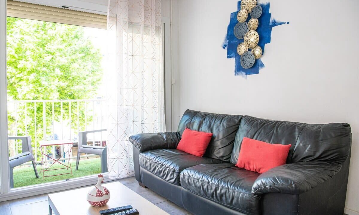 Photo of Livingroom in Saint-Lambert