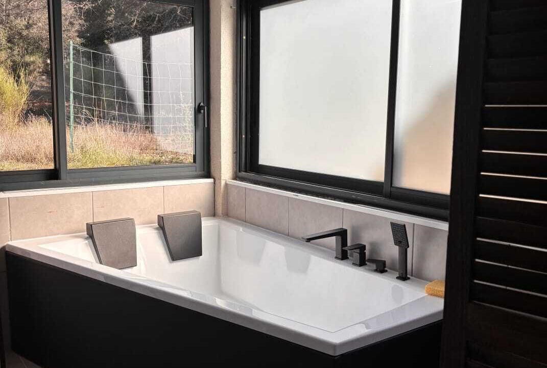 Photo of Bathroom in Ampus