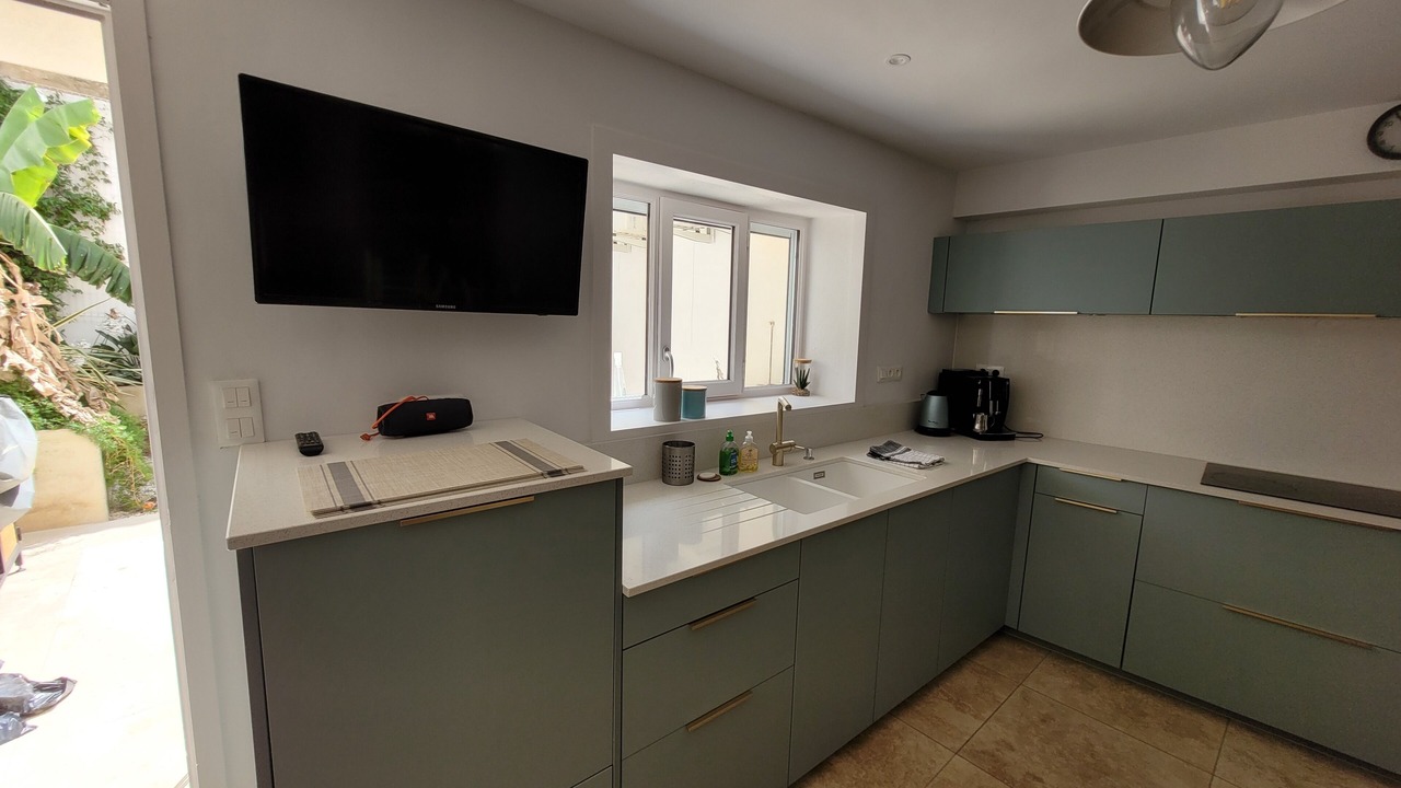 Photo of Kitchen in Villeneuve-les-Beziers