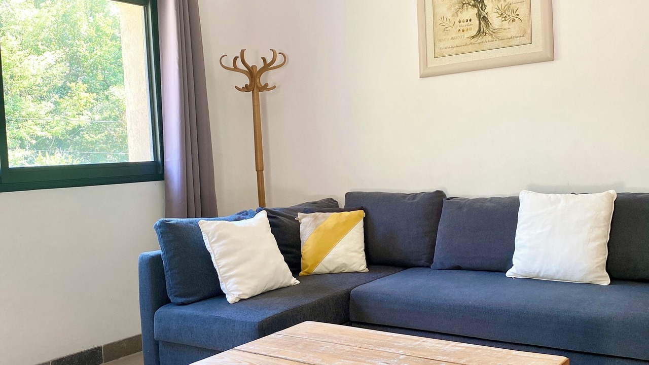 Photo of Livingroom in Cadenet