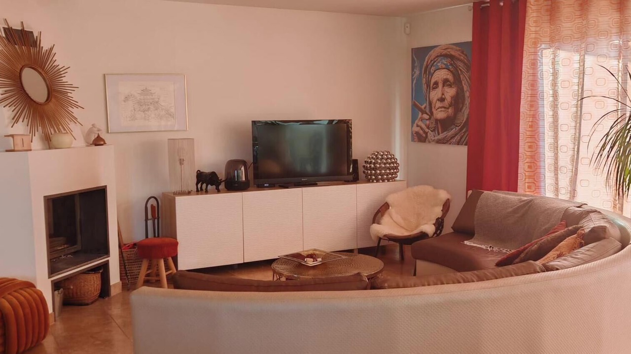 Photo of Livingroom in Eyguieres