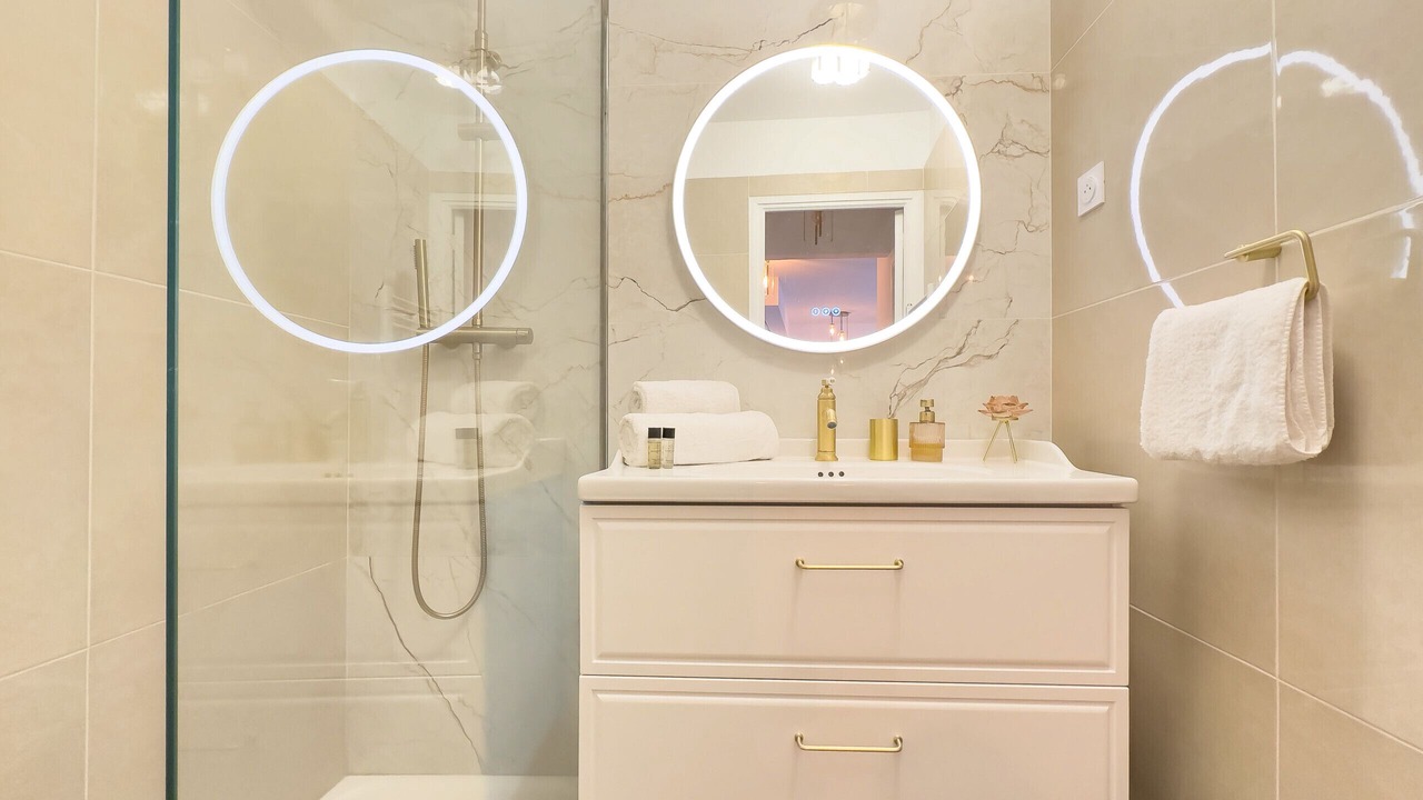Photo of Bathroom in Cannes