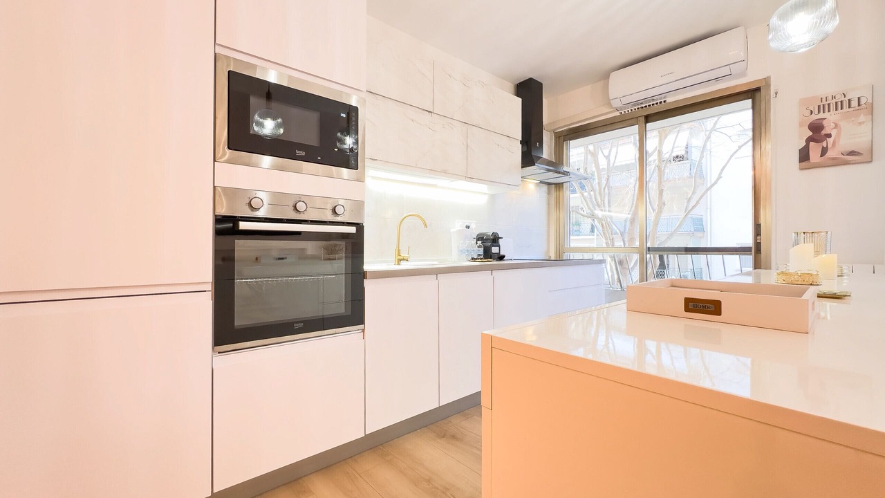 Photo of Kitchen in Cannes