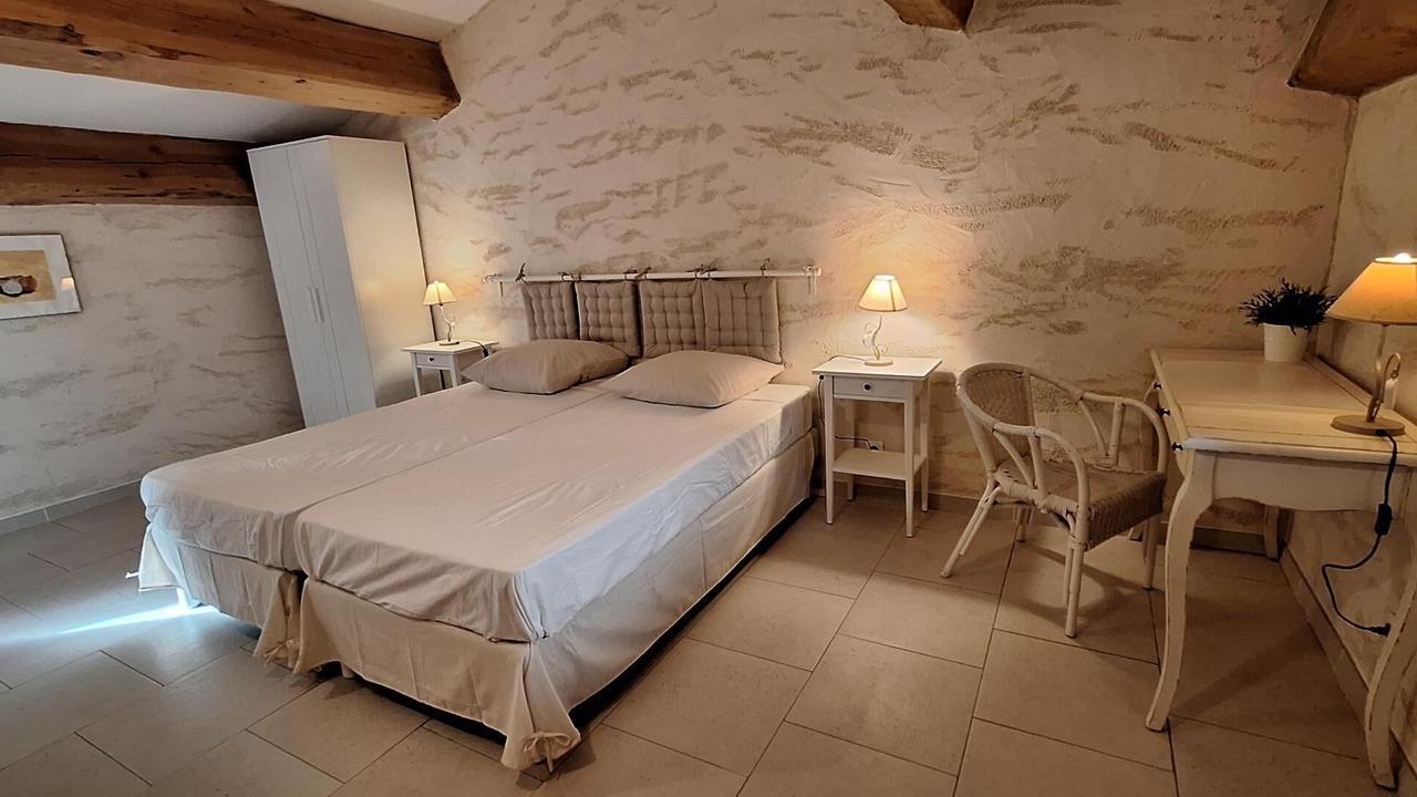Photo of Bedroom in La Cadiere-d'Azur