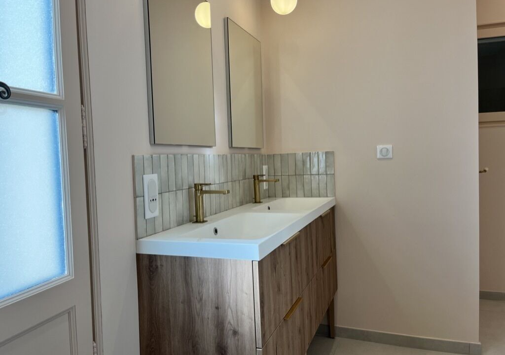 Photo of Bathroom in Eygalieres