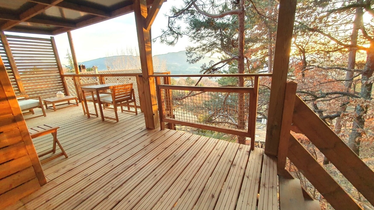 Photo of Patio Balcony in La Batie-Neuve