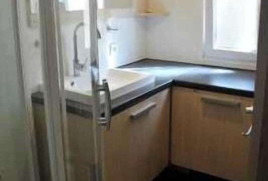 Photo of Bathroom in Castelnau-de-Guers