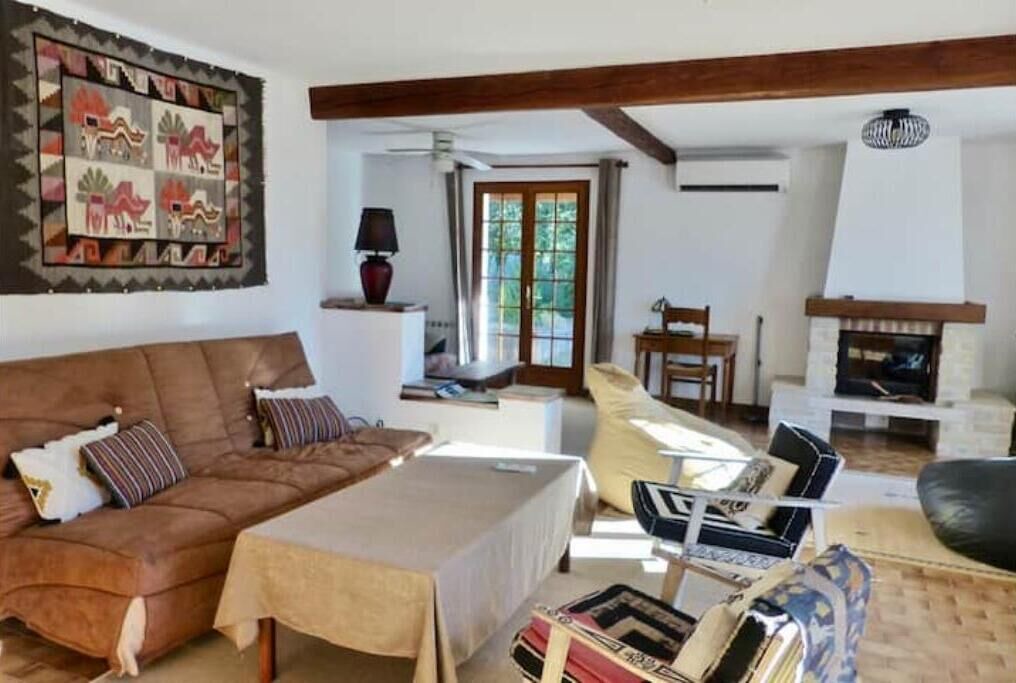 Photo of Livingroom in Tavernes